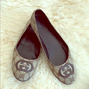 Gucci flats